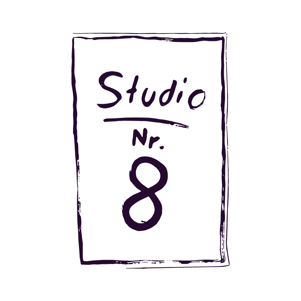 Studio 8 KLG